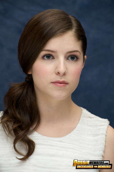 Pictures of Oscar-nominated teen star Anna Kendrick looking bangable #75166403