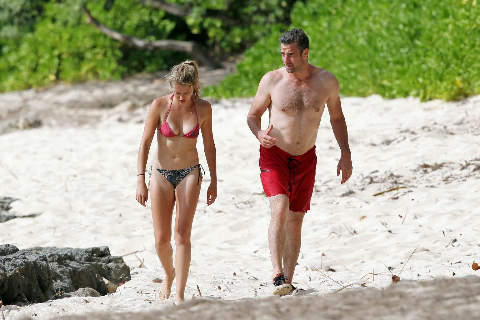 Teresa Palmer showing off her hot body in tiny bikini at a beach in Hawaii #75256374
