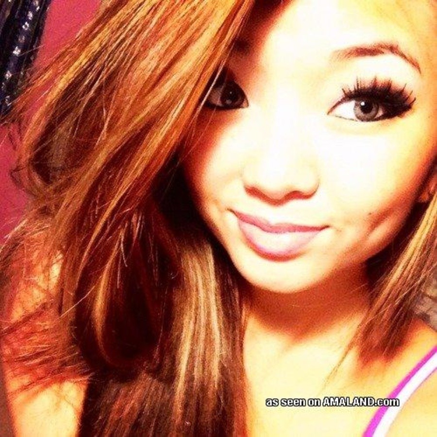 Sammlung von asiatischen Hotties in nicht-nackten Bildern
 #67628194