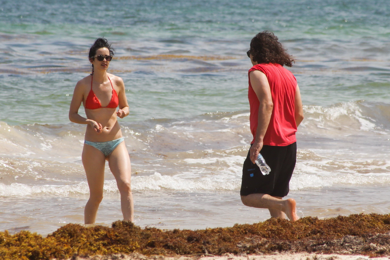 Krysten ritter mostrando pezones y culo en bikini #75152187