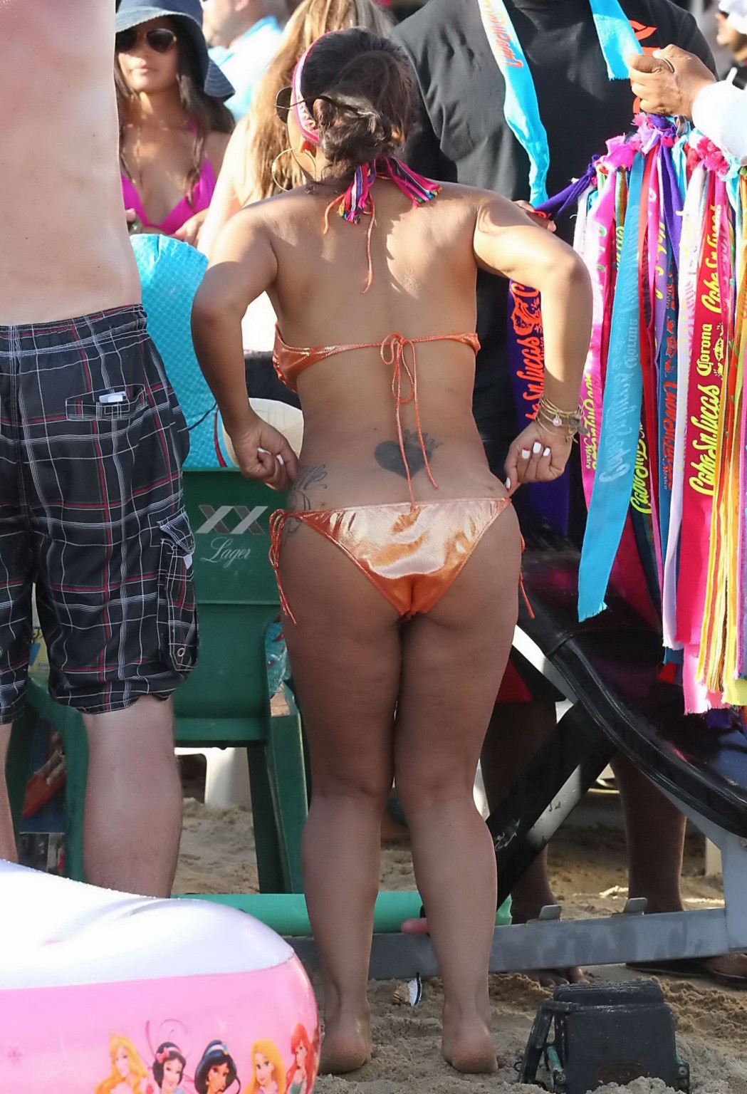 Christina milian mostrando su curvilíneo cuerpo en bikini en la playa de cabo san luca
 #75237984
