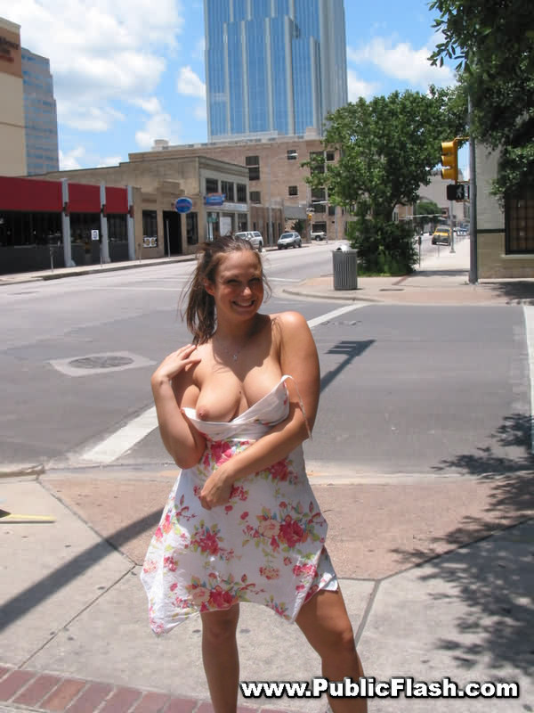 Busty Amateur Flashing Natural Big Tits in Public #78912003