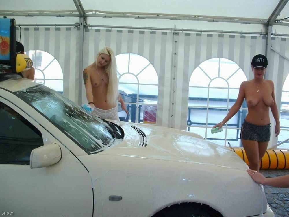 Naked bikers and car slut posing and fucking #78596562