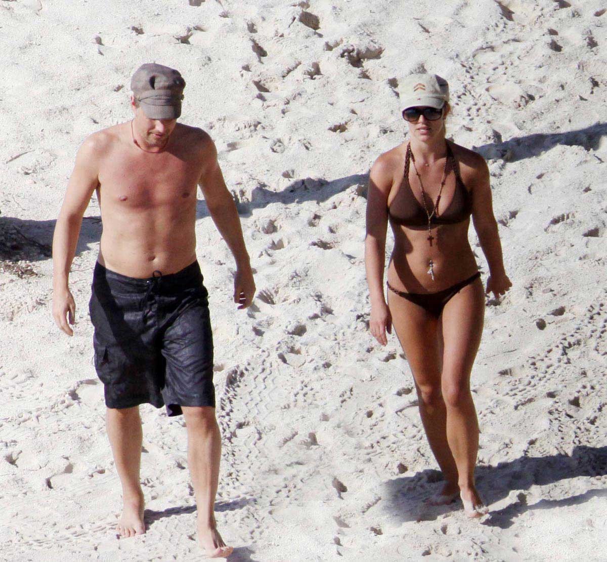 Britney spears bikini arsch und schön sehen durch
 #75389751