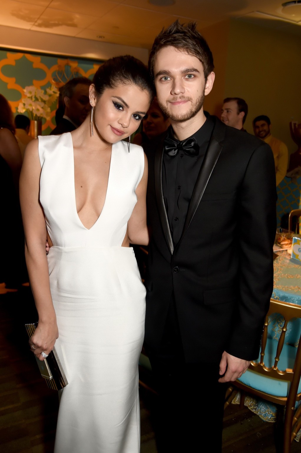 Selena gomez braless showing huge cleavage at instyle and warner bros golden glo
 #75175764