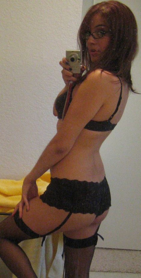 Picture set of amateur camwhoring hotties #77083359