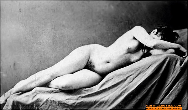Artful vintage nudes of classic models arousing bodies #72479485