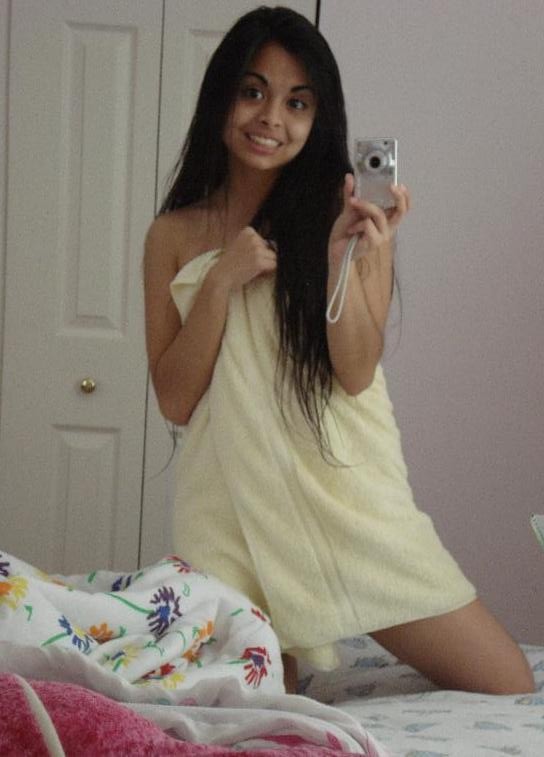 Asian gfs are posing and fucking for the camera gallery 17 #67878393