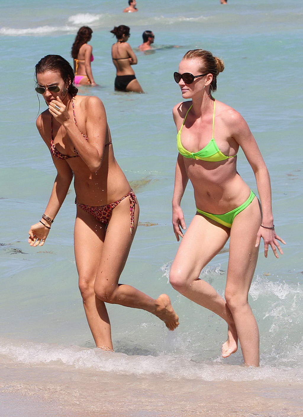 Irina Shayk shows off her ass wearing a thong bikini at the beach in Miami #75269205