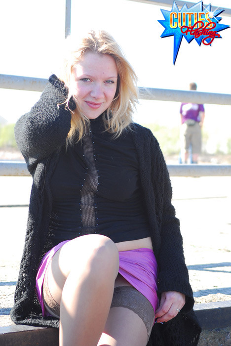 Cuties flashing
 #71620895