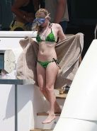 Avril Lavigne Bikini Porn - Avril Lavigne Nude Porn Pics Leaked, XXX Sex Photos - PICTOA.COM