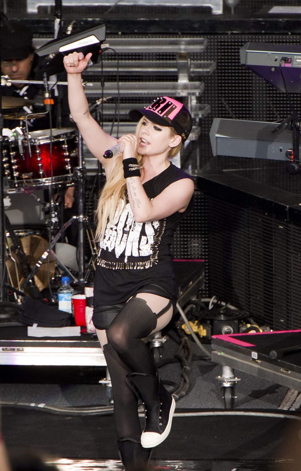 Avril Lavigne in shorts and pantyhose performing in Mountain View Canada #75195349