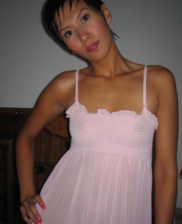 Bildergalerie von Amateur asiatischen honeys
 #68278009