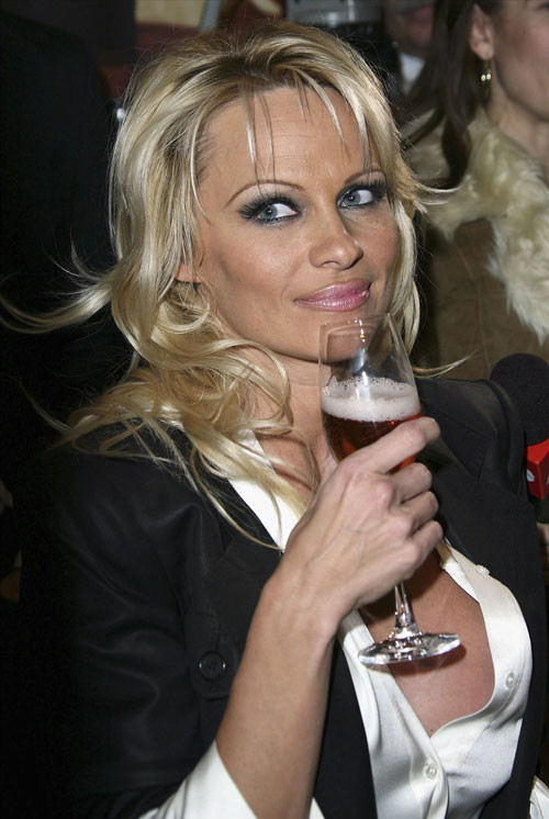 Pamela Anderson exposed tits and nipple slip paparazzi pictures #75440712