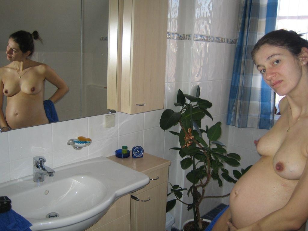 Pregnant amateurs women #67690414