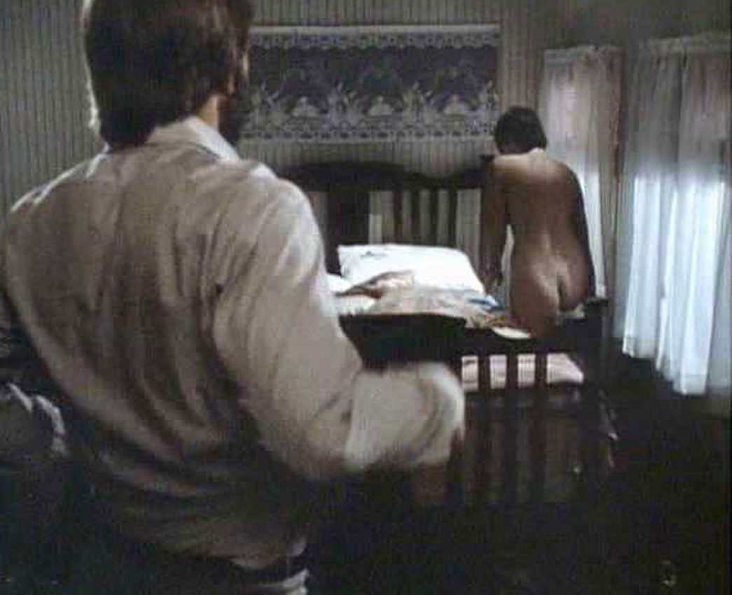 Jaime Lee Curtis nice topless in front of a mirror #75313047