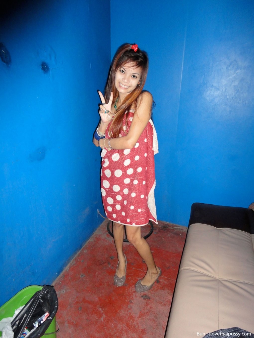 Minuscola prostituta tailandese scopata da un turista svedese troia asiatica
 #68157082