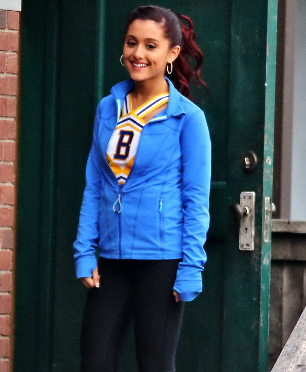 Ariana Grande showing off her ass in tights on the set of 'Swindle' in Vancouver #75250752