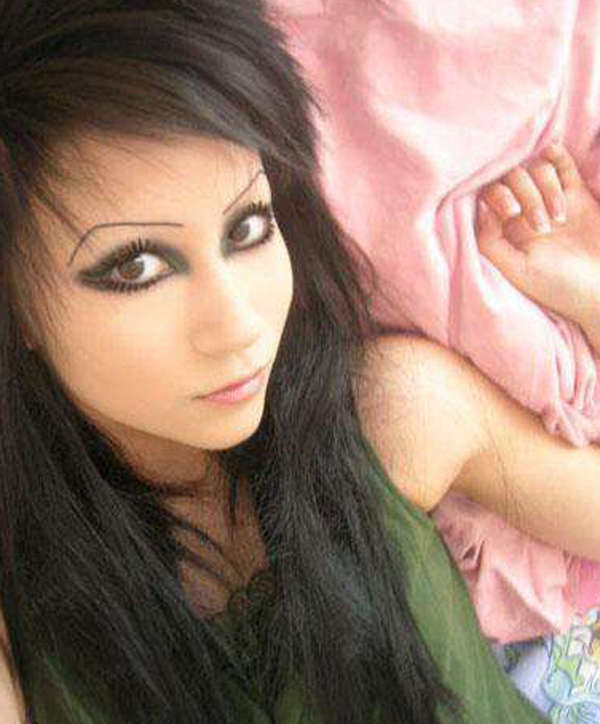 Pictures of camwhoring emo and punk babes #75709765