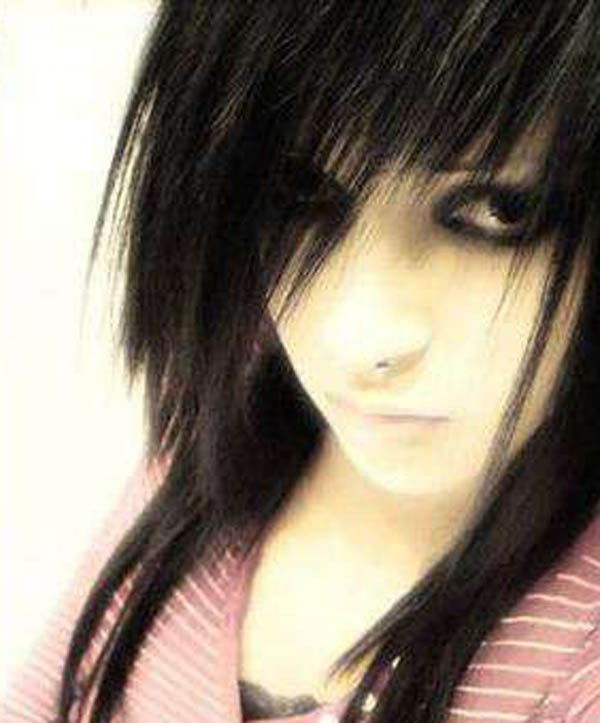 Pictures of camwhoring emo and punk babes #75709799