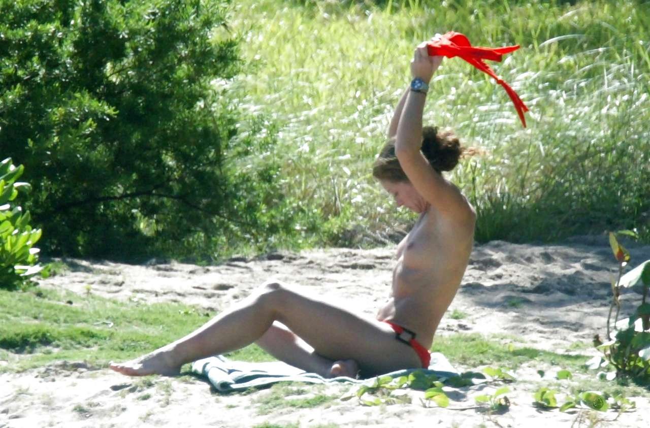 Rebecca Gayheart showing her nice tits on beach and yacht #75298925