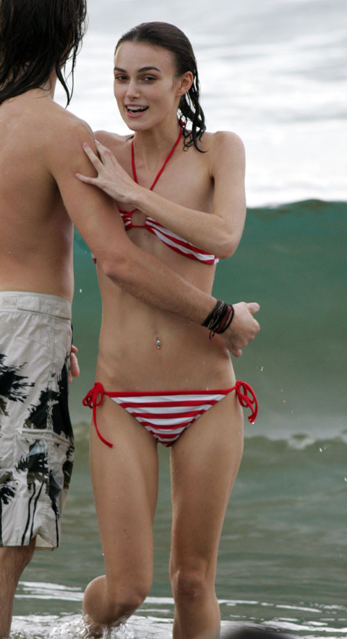 Keira knightley im Bikini Paparazzi-Bilder
 #75441226