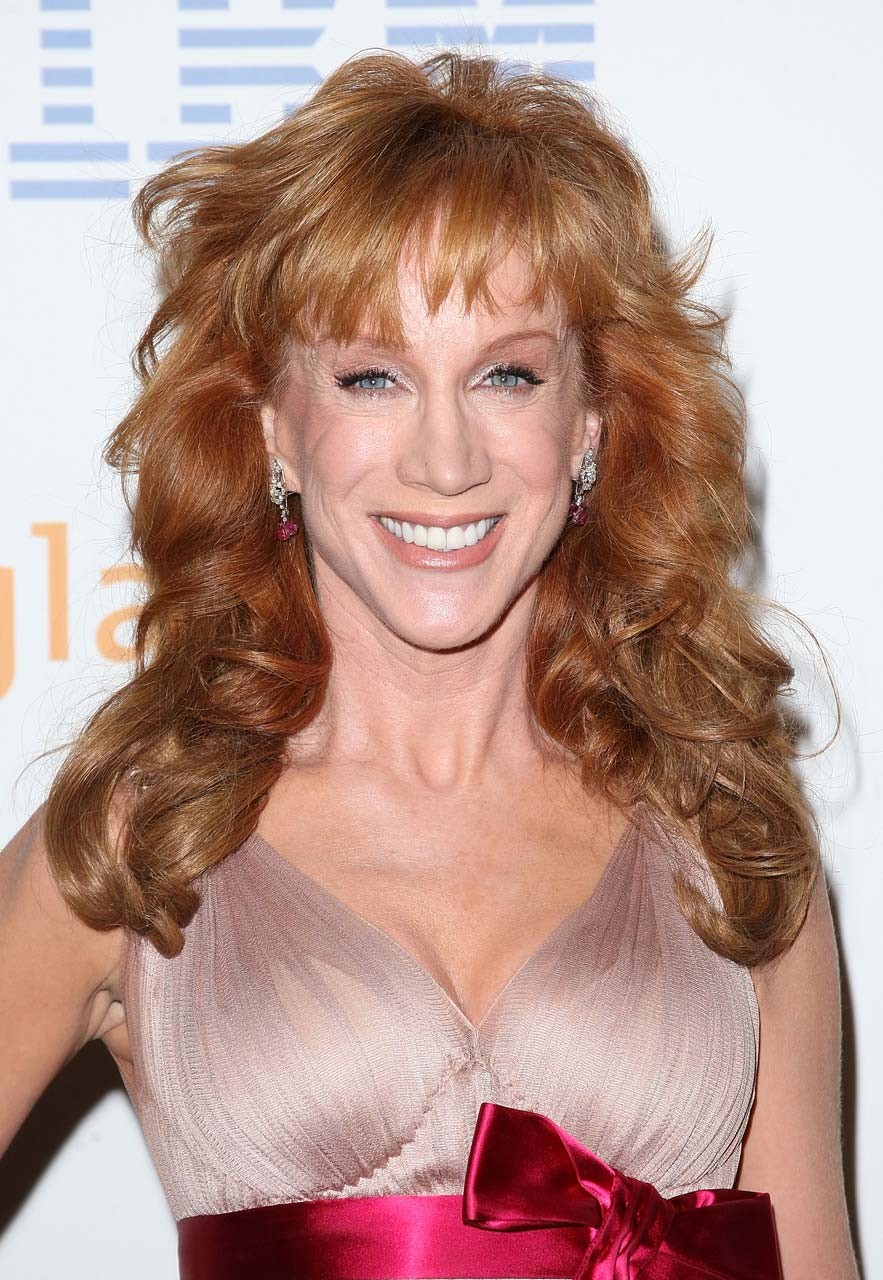 Kathy Griffin exposing her nice boobs topless dancing by the pool paparazzi pict #75310522