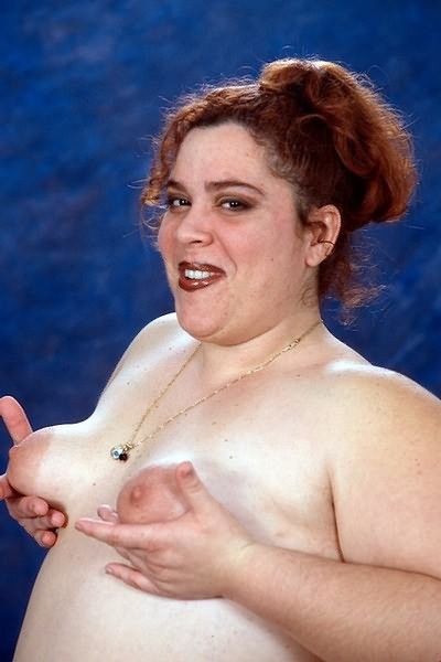 Belly in red #75593441