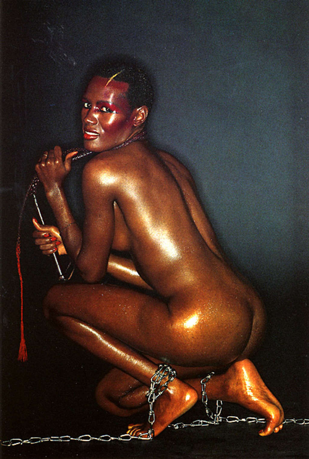 Grace Jones showing her nice ass upskirt on stage paparazzi pictures #75385509