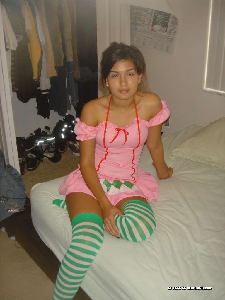 Homemade amateur Latina teen girlfriend shows cute pussy and ass #77974326
