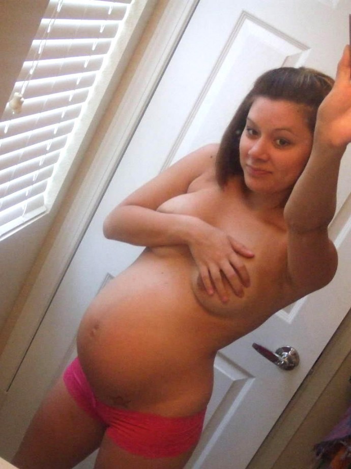 Erstaunliche Bilder von schwangeren Amateur-Mädchen
 #76521936