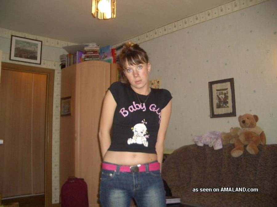 Pictures of a chick playing with her pussy  #68253160