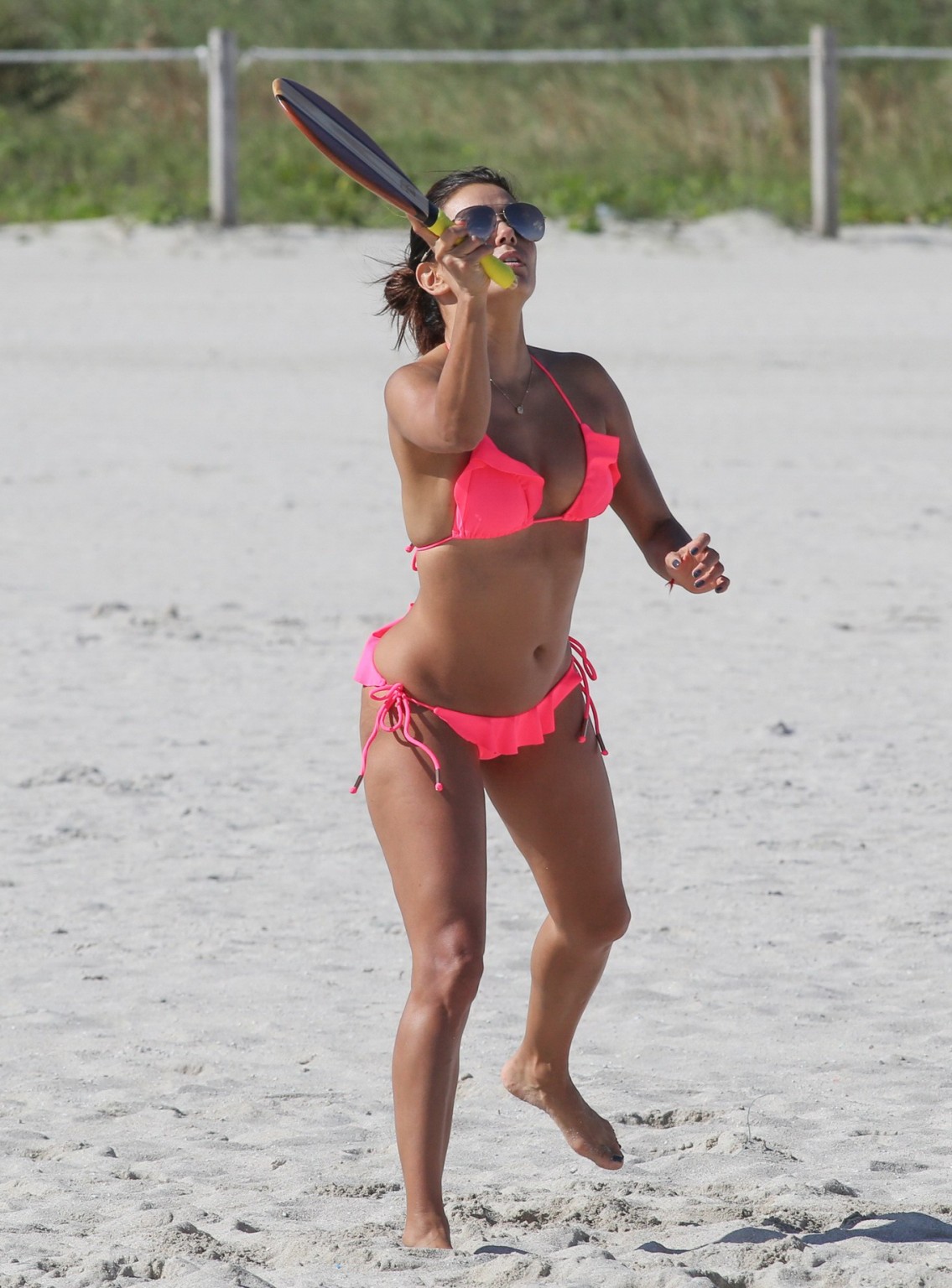 Eva Longoria shows off her curvy body in tiny pink bikini #75149662