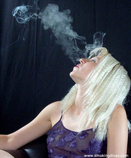 Watch exclusive smoking pics and movies #73260119