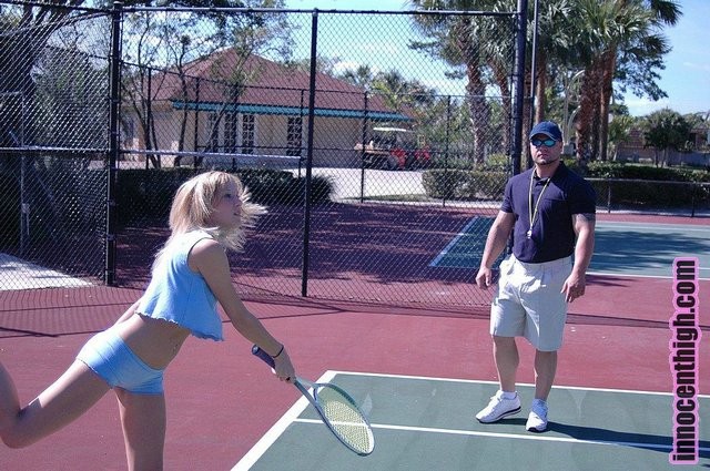 Sexy blonde Schulmädchen teen lacie capers fickt ihren Tennislehrer
 #79007547