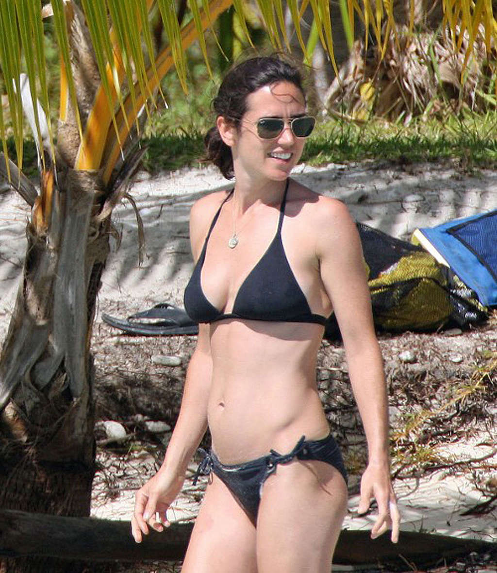 Jennifer Connelly showing her extremely huge boobs and sexy body #75363245