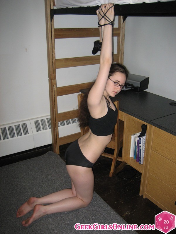 Caliente chica nerd geek
 #67467577