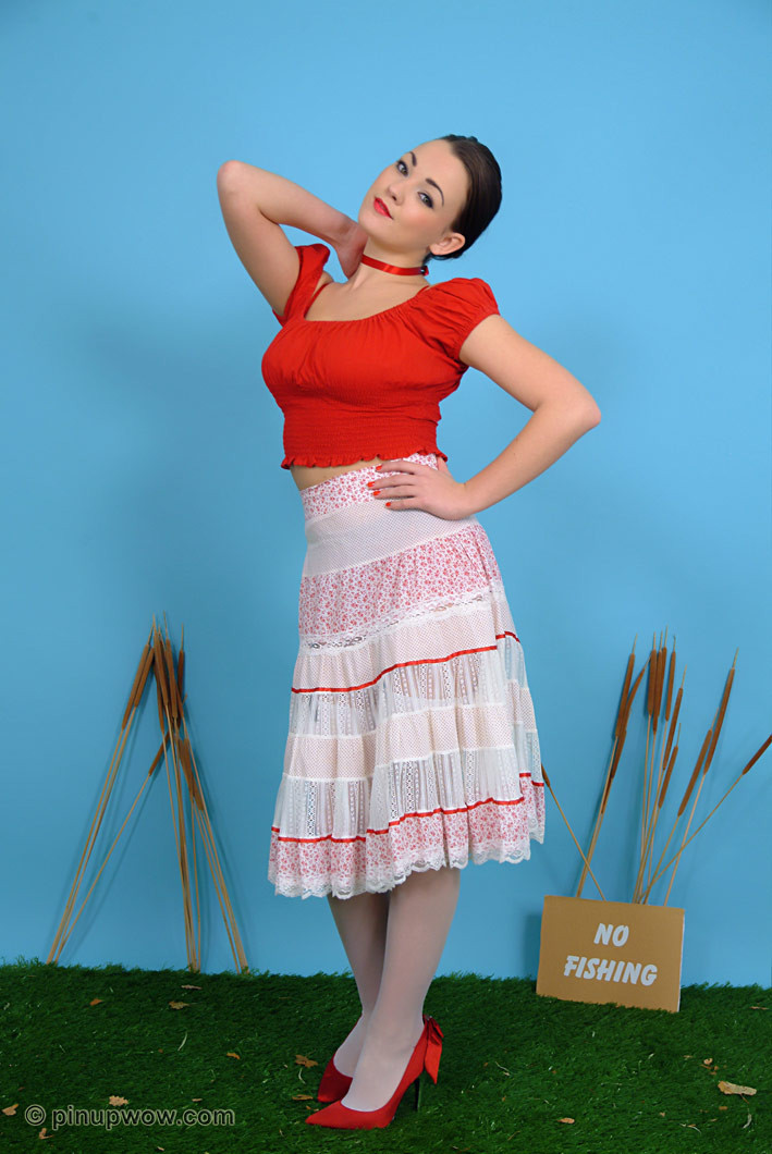 Sexy puta se burlan en las medias calientes
 #76514908