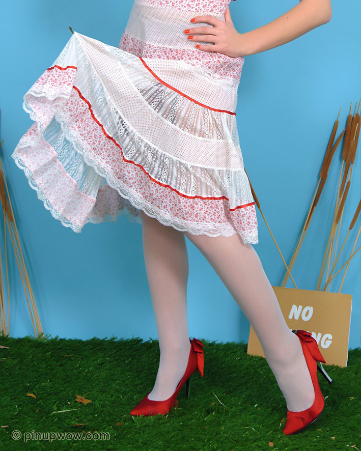 Sexy puta se burlan en las medias calientes
 #76514922