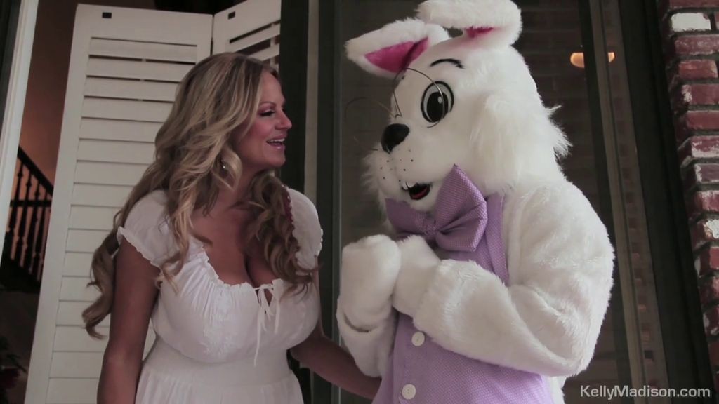 Nympho milf Kelly Madison meets the easter bunny #78442168