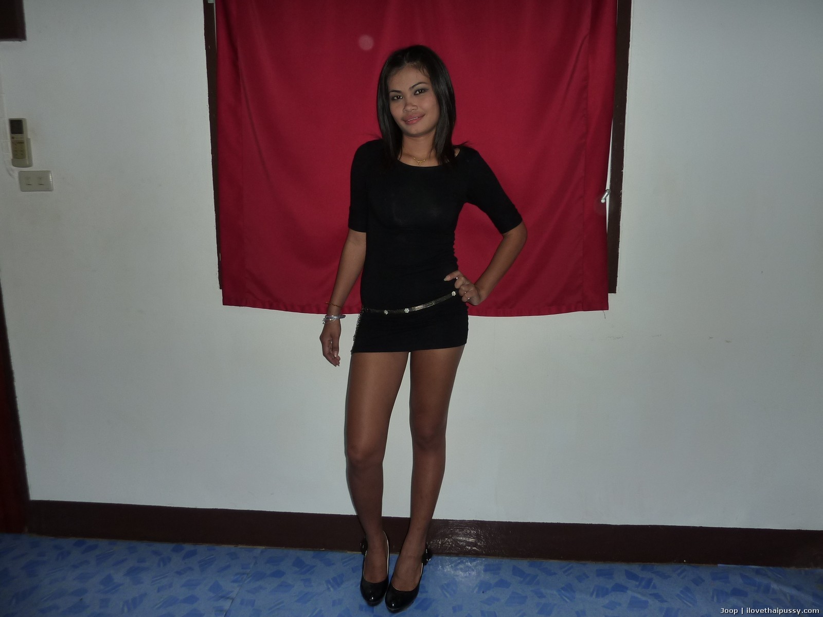 Une prostituée thaïlandaise chaude baisée à cru par un touriste sexuel fou une salope asiatique méchante
 #67978689