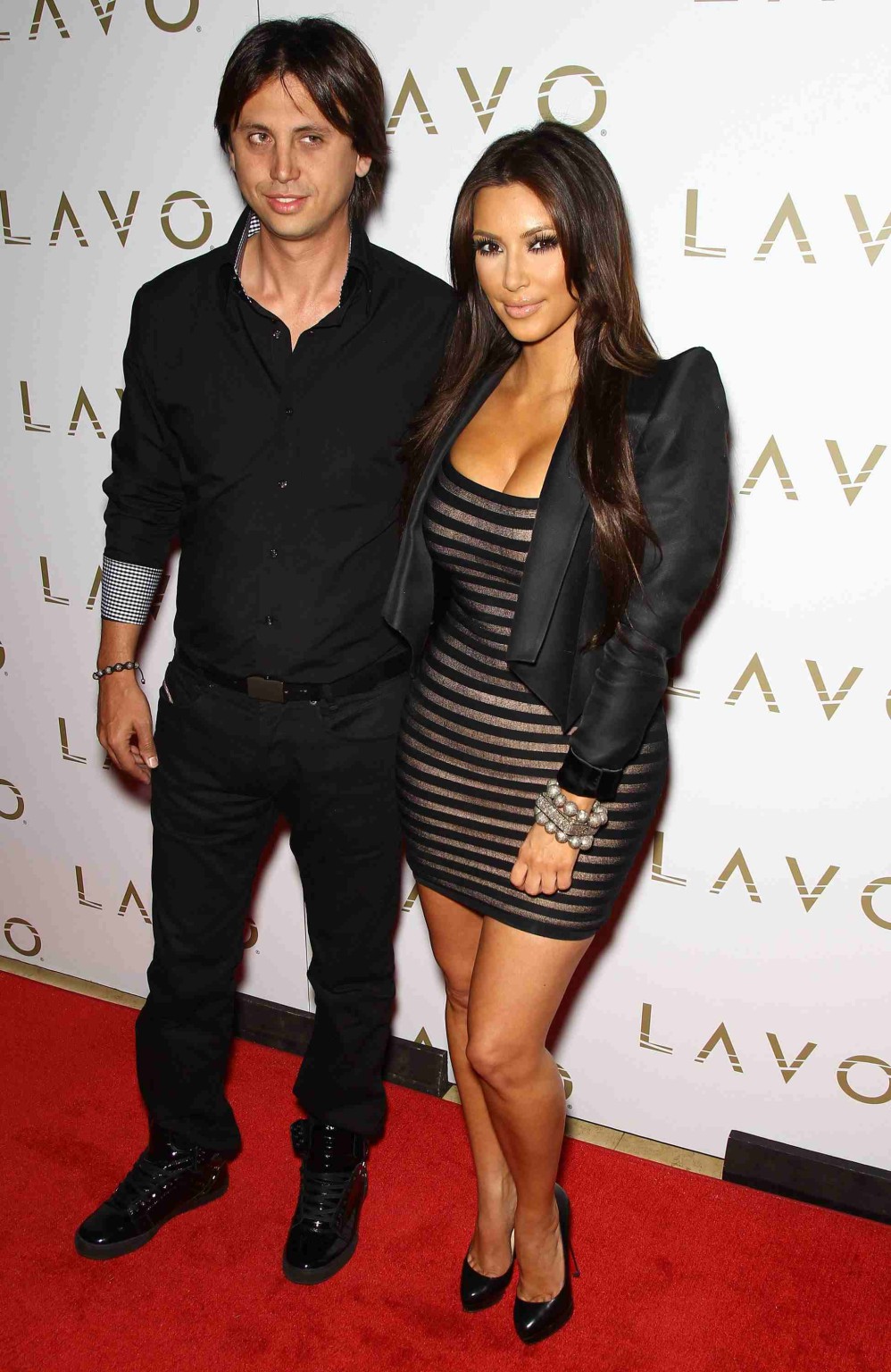 Kim Kardashian leggy  cleavy wearing tight mini dress at LAVO anniversary party  #75336738