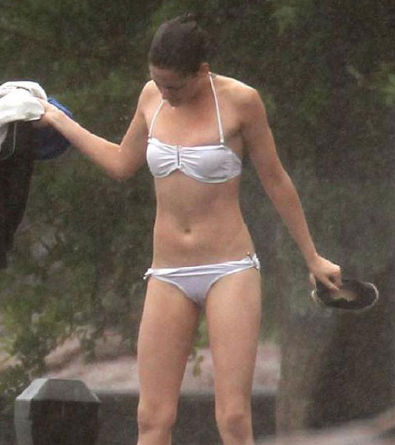 Kristen Stewart showing her juicy nude ass #75312705