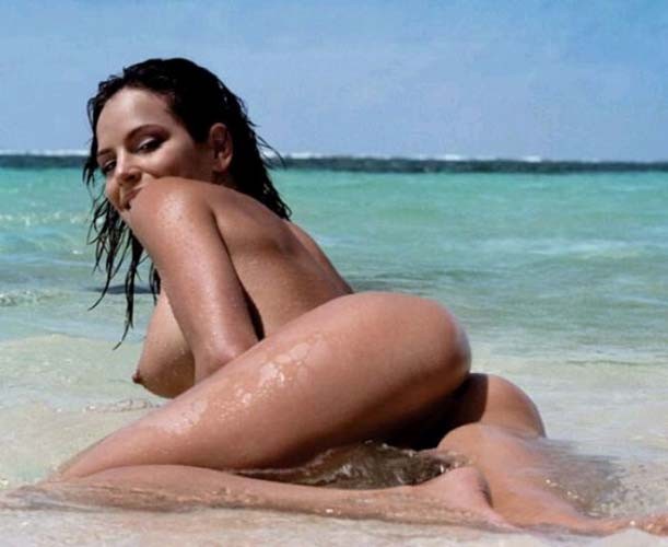 Camilla sjoberg zeigt ihren Arsch und ihre Titten in verführerischen Posen sexsi
 #75292205