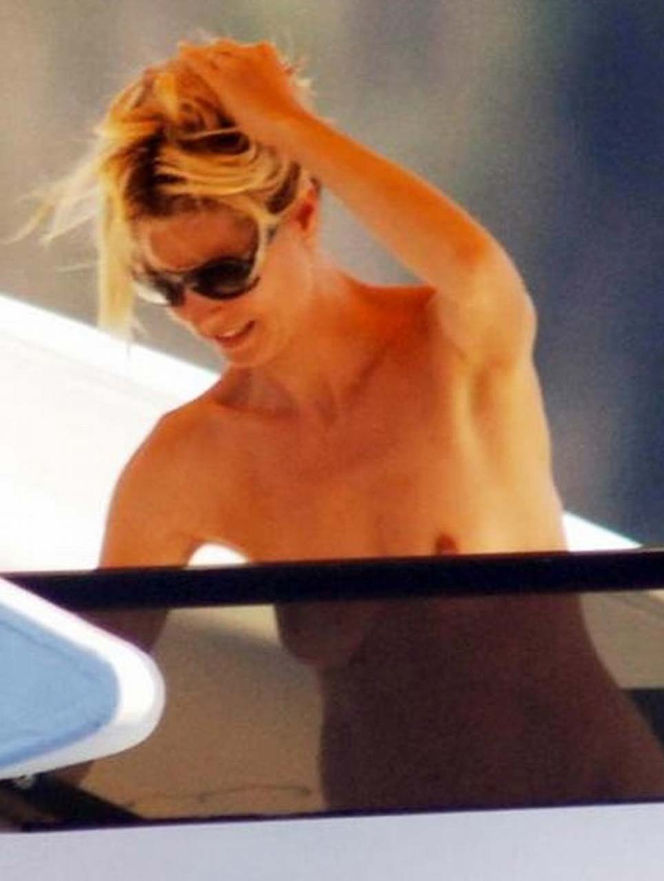 Heidi Klum fucking sexy and hot bikini and topless paparazzi photos #75293383