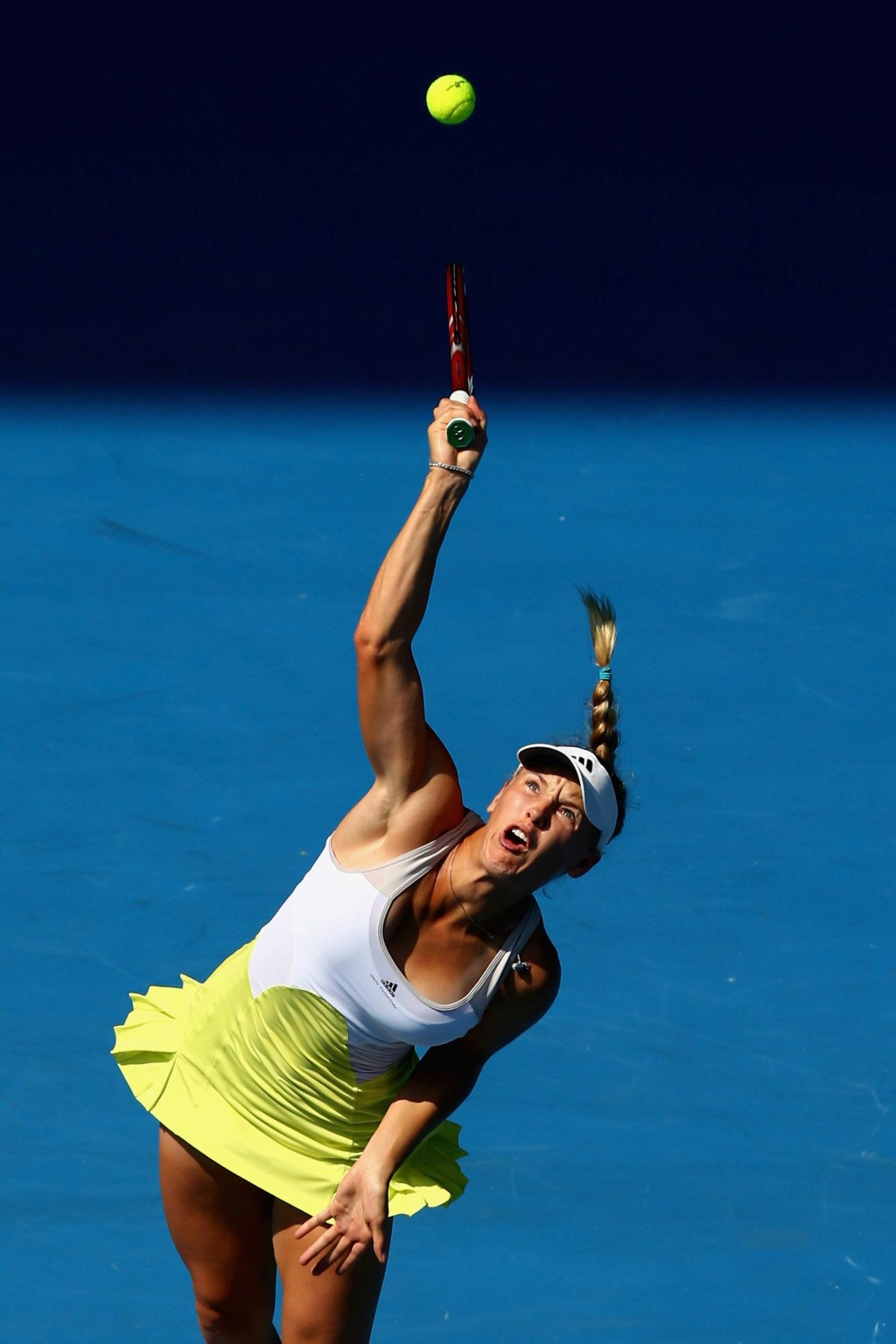 Caroline Wozniacki showing sweaty cleavage  camelote at the 2013 Australian Open #75243052