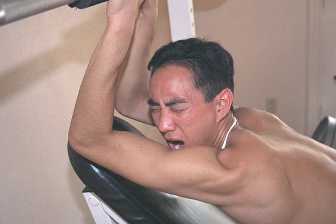 An asian twink sucking and getting fucked by blond guy in a gym #76976044