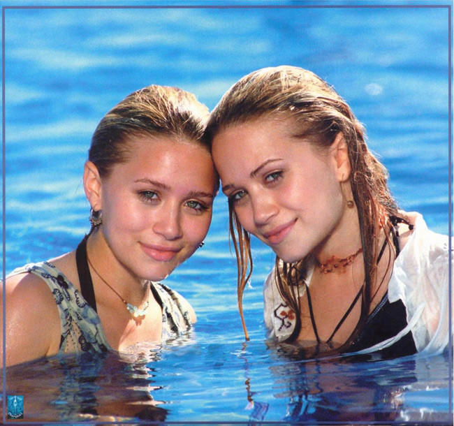 Hot celebrity Olsen Twins shows amazing and perfect  figure #75415136