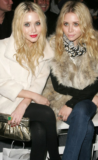 Hot celebrity Olsen Twins shows amazing and perfect  figure #75415159