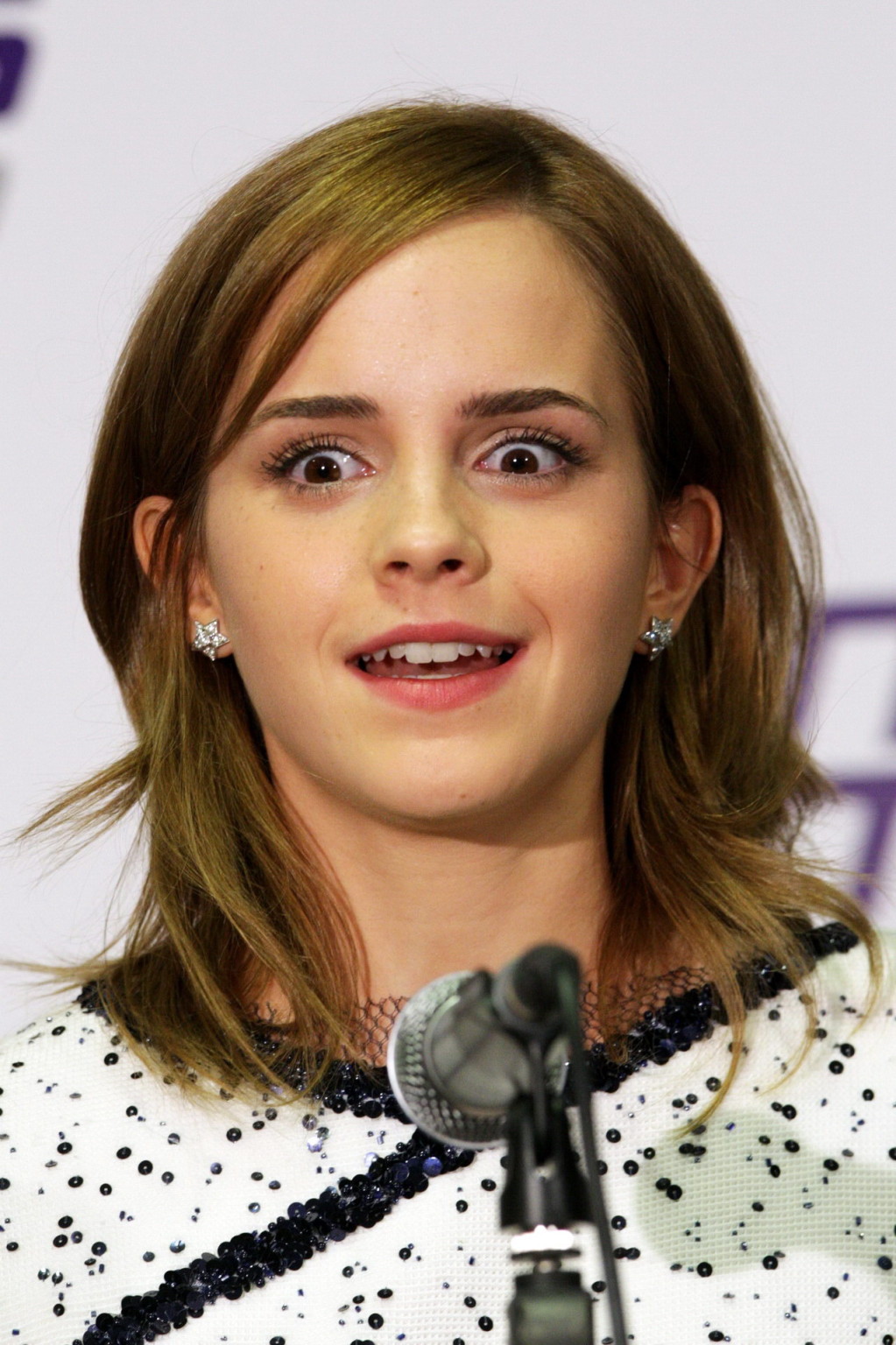 Emma Watson en mini-robe lors des National Movie Awards 2010 à Londres.
 #75347924